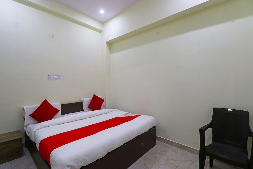 OYO 60952 Shree Ji Guest House, North Delhi, Delhi