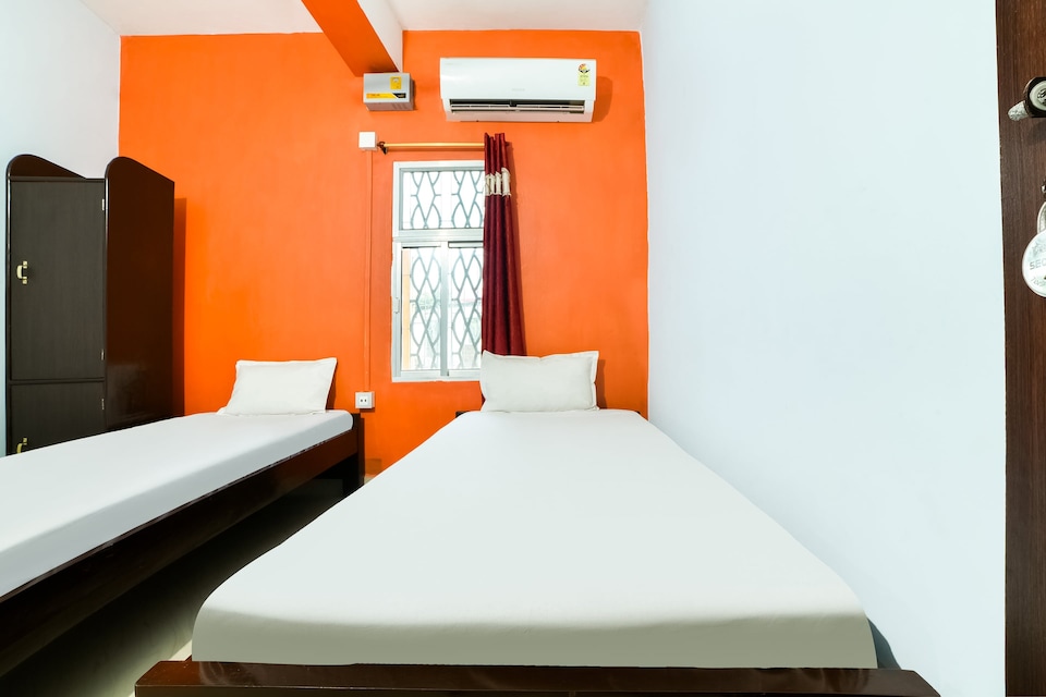 SPOT ON Hotel Vaishnavi Lodge, Jorhat, Jorhat