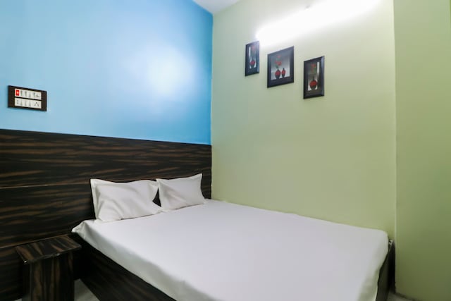 SPOT ON Devnayak Hotel