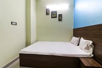 SPOT ON Devnayak Hotel