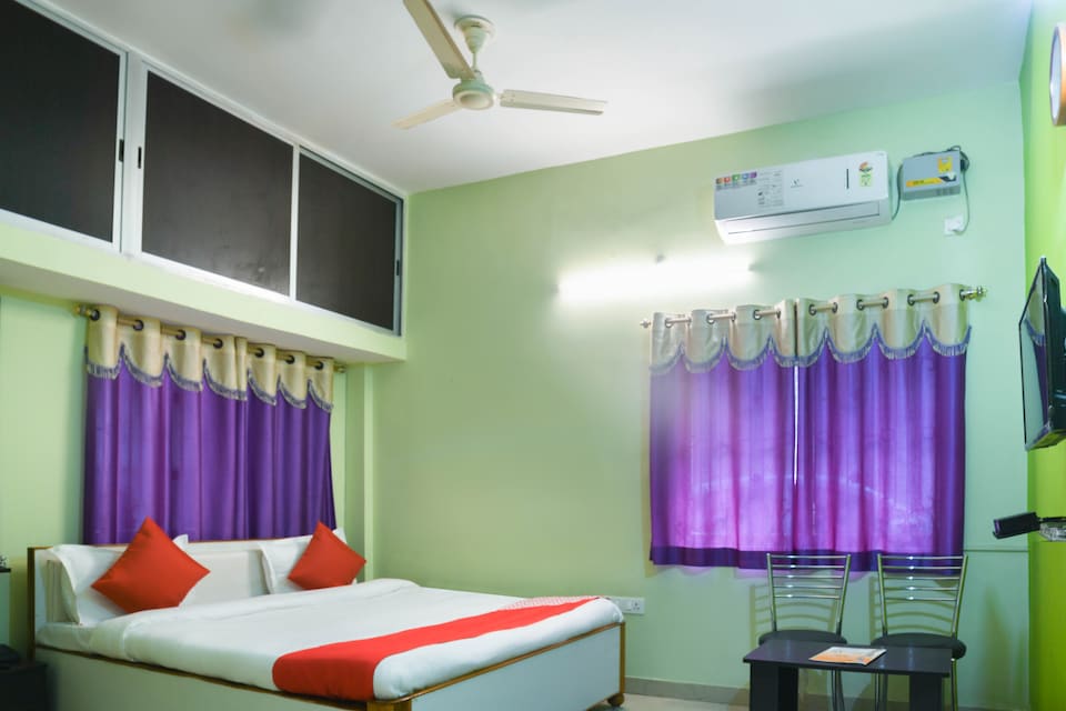 OYO 60989 Aditya Home, Lalpur, Ranchi