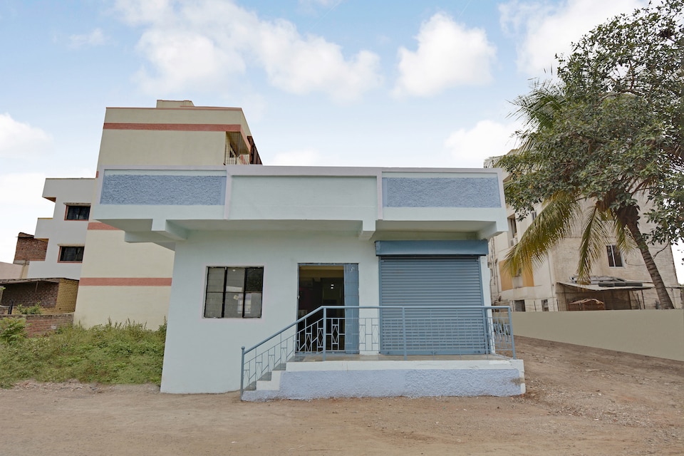 SPOT ON 61011 Geetanjali Lodge, Jejuri, Pune