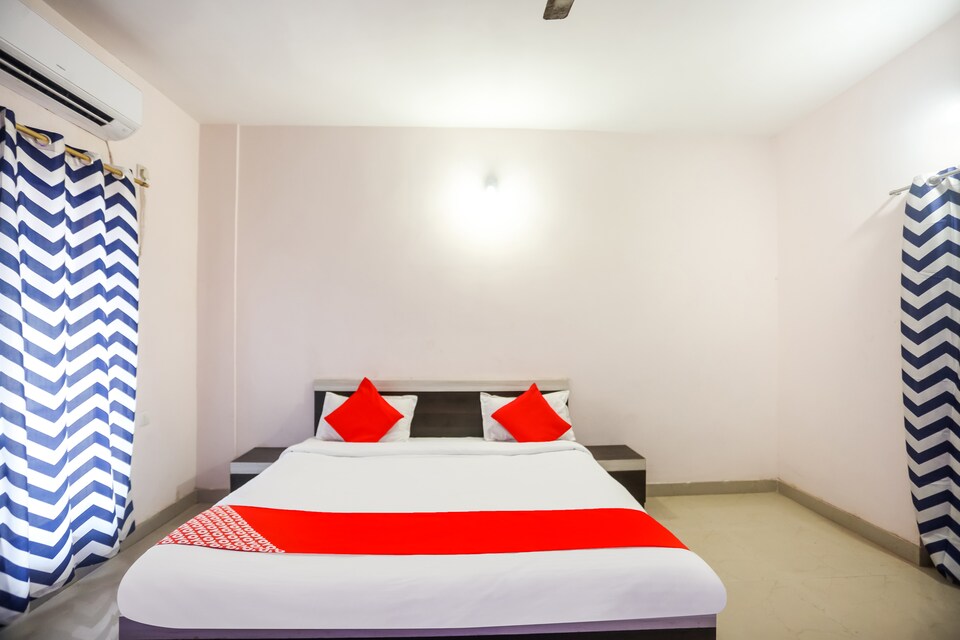 Capital O 61018 Sri Krishna Guest House, Swargdwar Puri, Puri