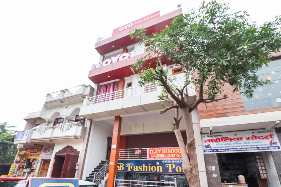 OYO 61021 Hotel Md Grand, Corporate Complex, Agra