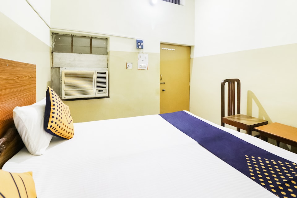 SPOT ON 61022 Hotel New Chirag, Singrauli city, Singrauli