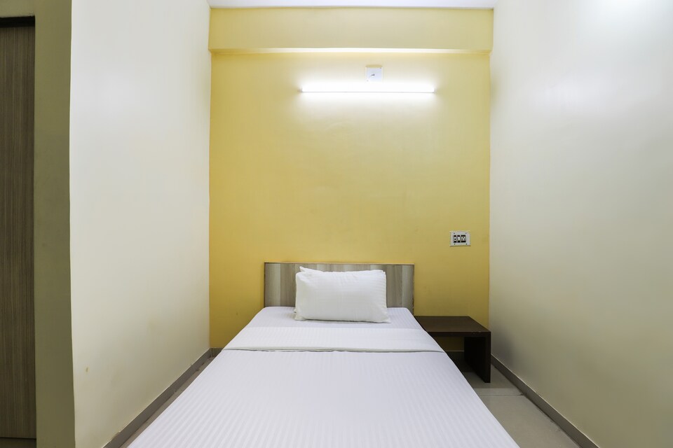 SPOT ON 61024 Hotel City Motel Guest House, Himmatnagar, Himmatnagar