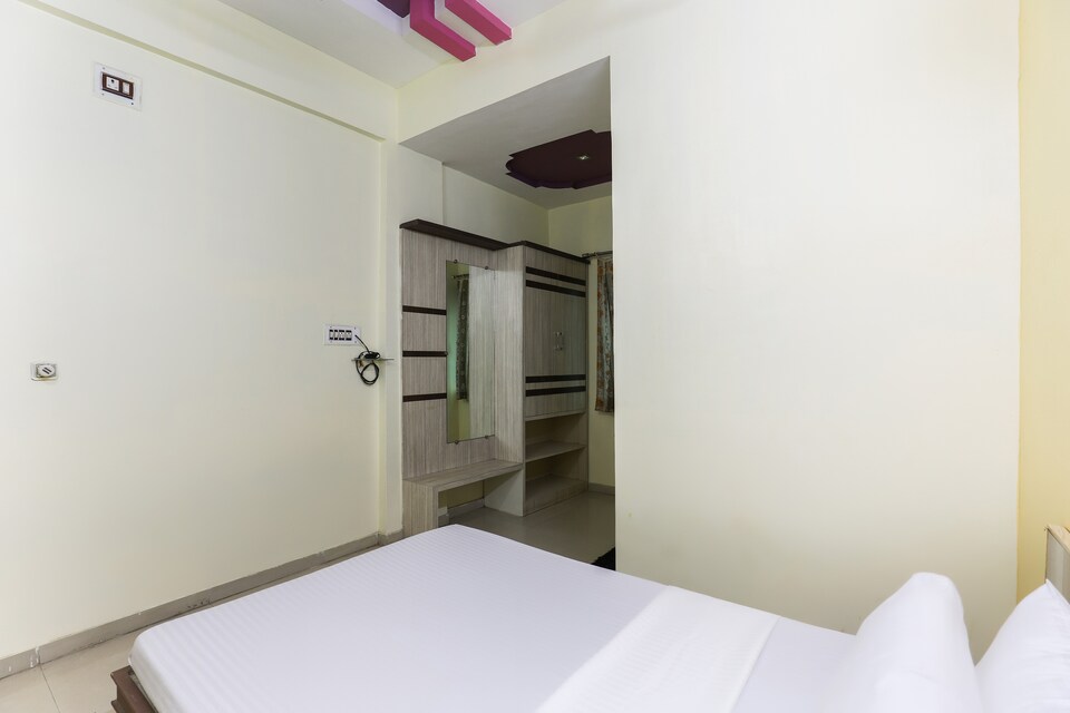 SPOT ON 61024 Hotel City Motel Guest House, Himmatnagar, Himmatnagar