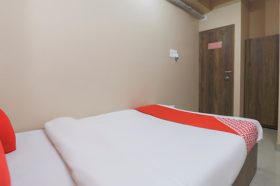 OYO 61026 Hari's Guest House, Christian Basti Guwahati, Guwahati