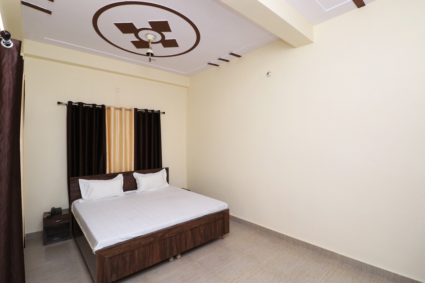 Hotels Haldia  Price start     1000