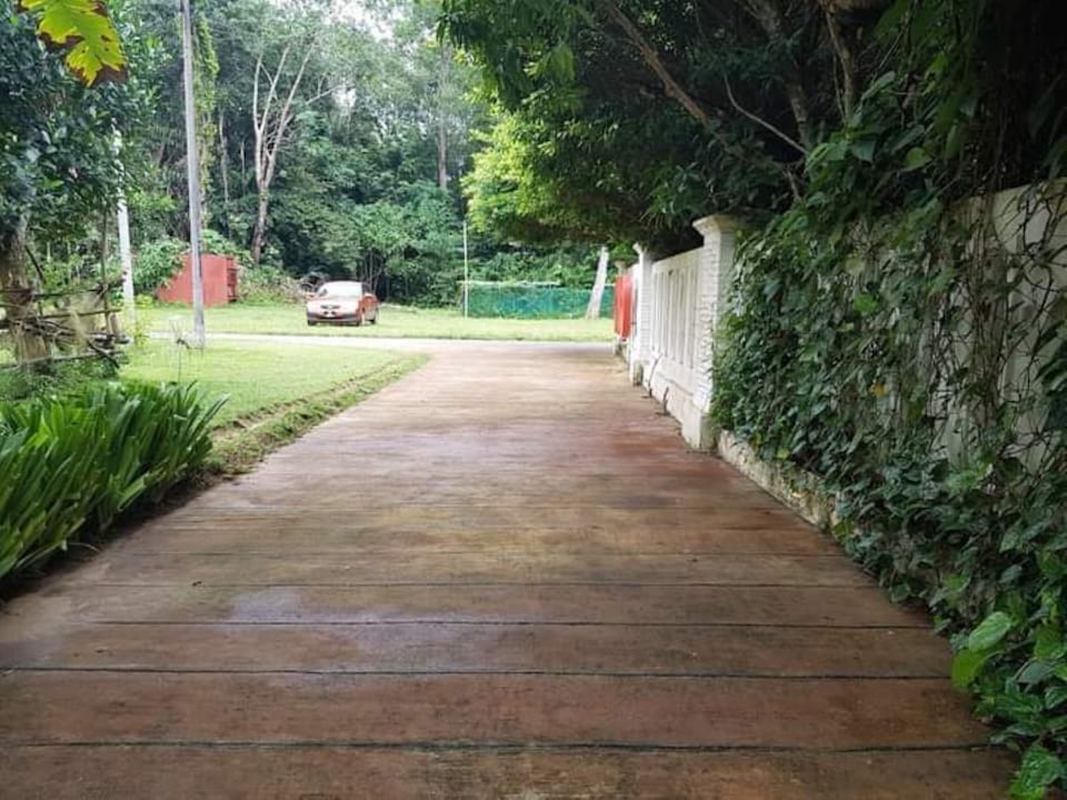 OYO Home 89429 SR Villa Langkawi, Langkawi Central, Langkawi