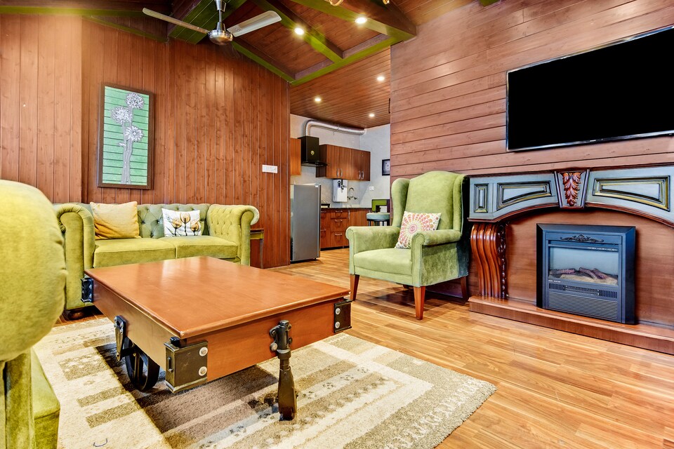 OYO Home 61051 Premium 2BHK Cottage Mussoorie, Picture palace Mussoorie, Mussoorie