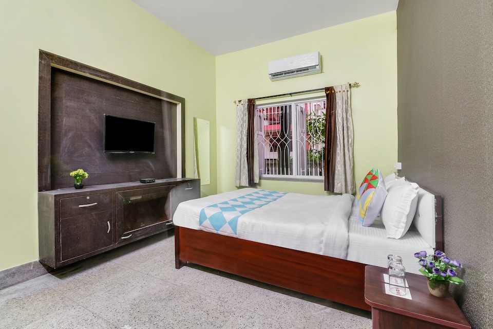 OYO Home 61054 Luxurious Stay Saltlake, Salt Lake Kolkata, Kolkata