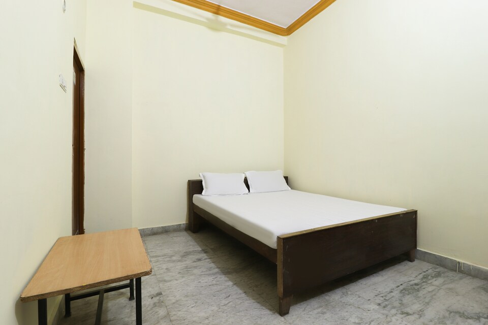 SPOT ON 61085 Hotel Shri Sai Palace, Auraiya, Auraiya