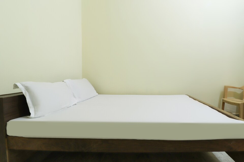 SPOT ON 61085 Hotel Shri Sai Palace, Auraiya, Auraiya