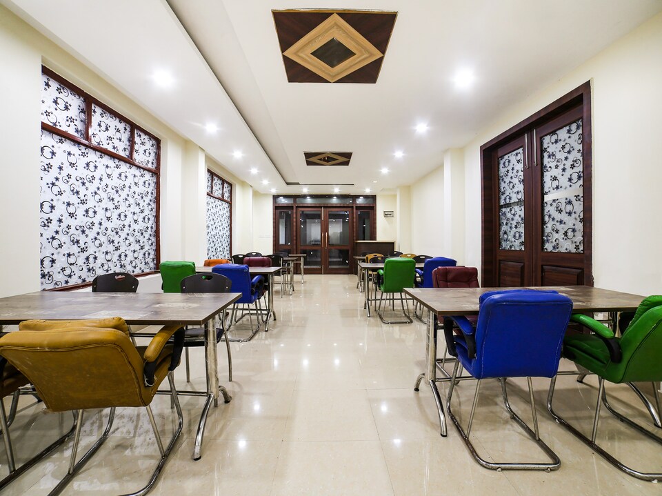 Collection O 50109 Expo Suites Knowledge Park III, Greater Noida, Noida