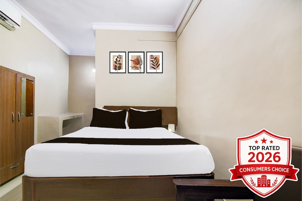 Super Collection O NIT More Adityapur Formerly Hotel Subheksha, Adityapur, Jamshedpur