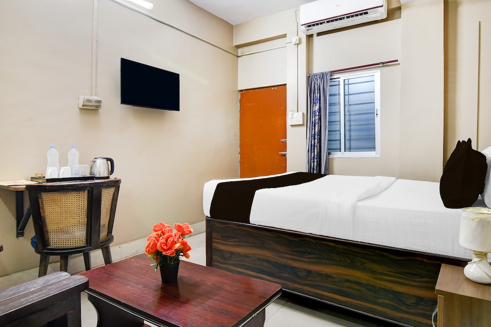 Super  Collection O NIT More Adityapur Formerly Hotel Subheksha, Adityapur, Jamshedpur