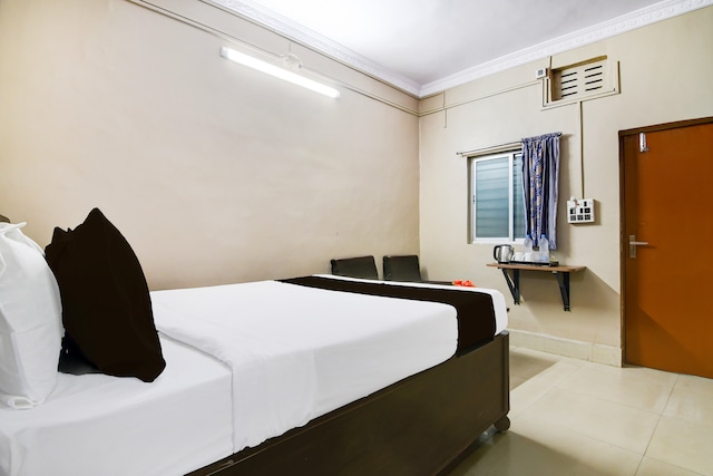 Super  Collection O NIT More Adityapur Formerly Hotel Subheksha