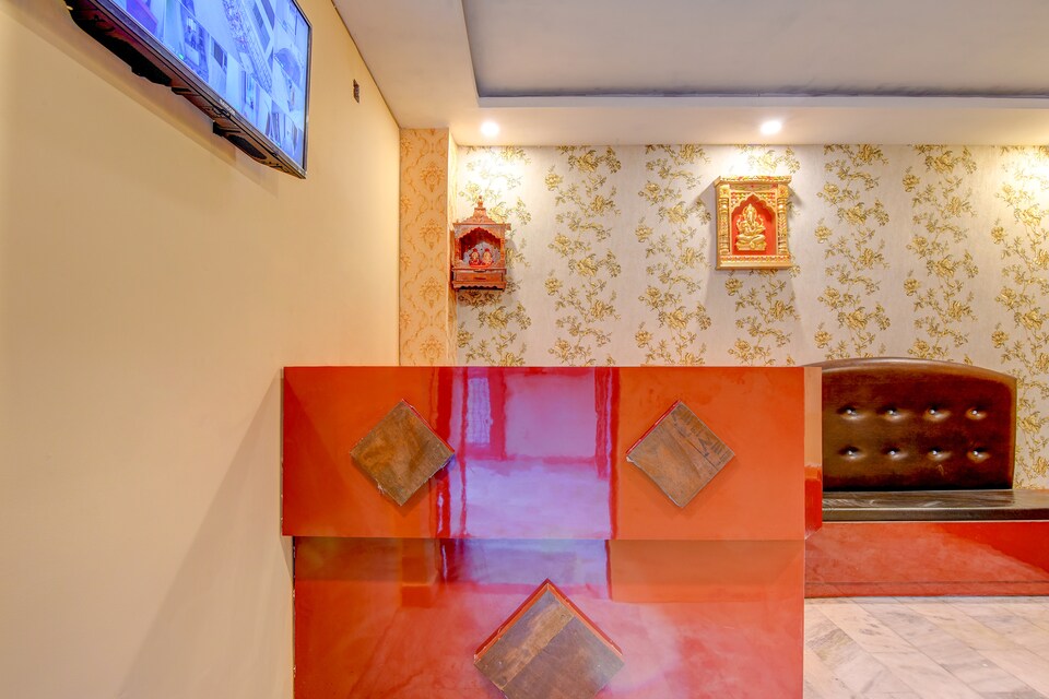 OYO 61094 Hotel Deep Inn, Sigra, Varanasi