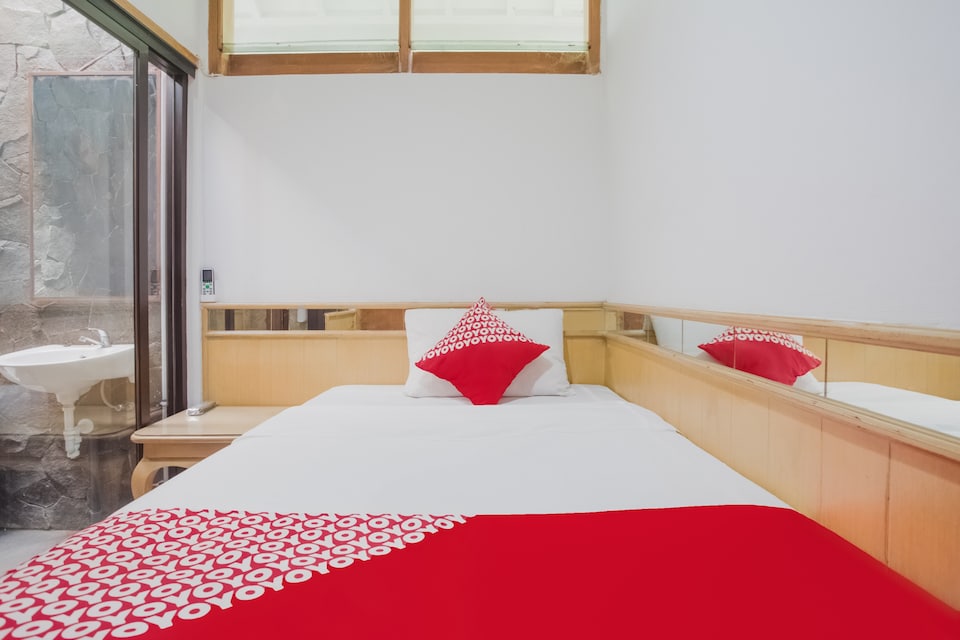 OYO 1646 Imelda Residence, Pasteur, Bandung