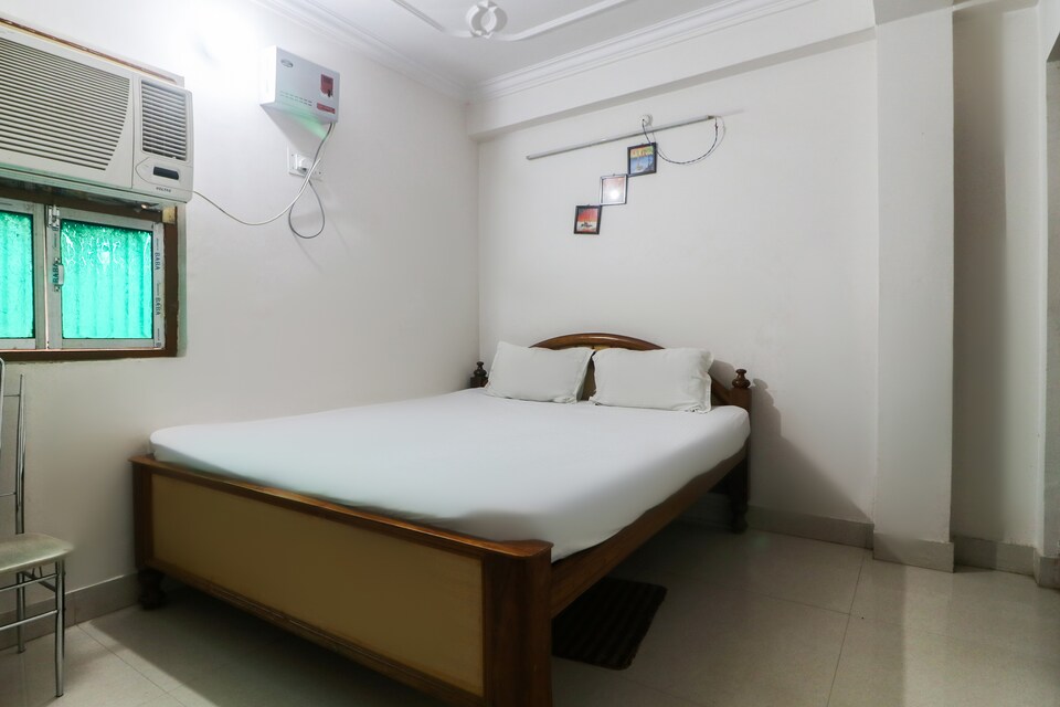 SPOT ON 61103 Hotel Deeshu, Railway Station Begusarai, Begusarai