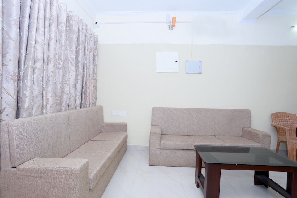 Collection O Ambalathara Eastfort Trivandrum Formerly Royale Suites, Thampanoor Trivandrum, Trivandrum