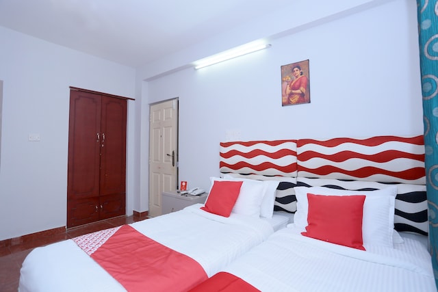 Collection O Ambalathara Eastfort Trivandrum Formerly Royale Suites