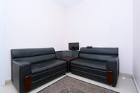 Collection O Ambalathara Eastfort Trivandrum Formerly Royale Suites