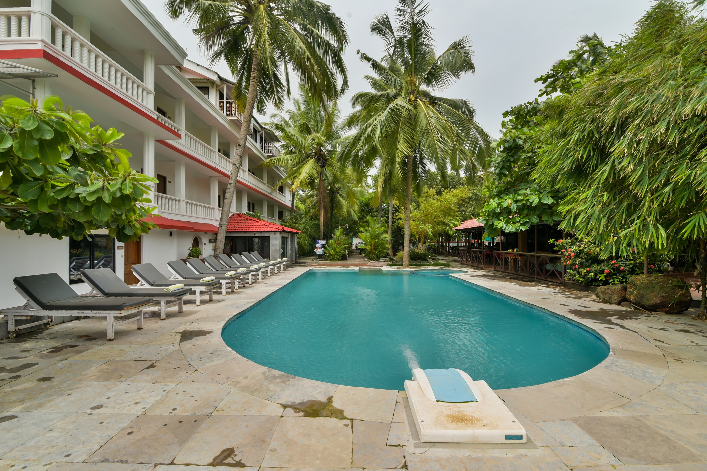 Resorts in Vasco Da Gama Railway Station, Goa for Beach Nearby Starting @  ₹1807 - Upto 40% OFF on 5 Vasco Da Gama Railway Station, Goa Resorts