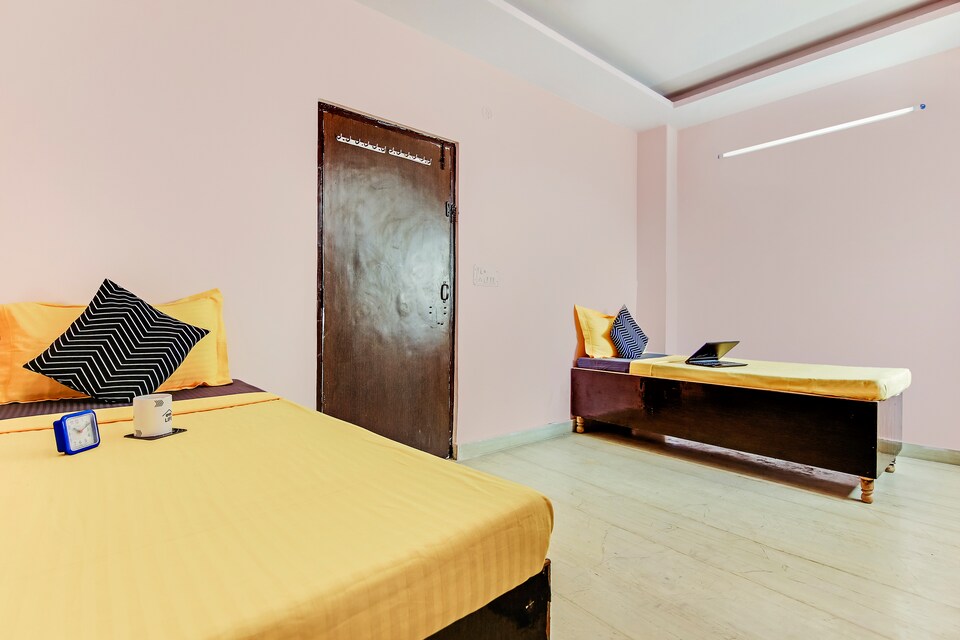 OYO LIFE DEL2051 Nirman Vihar Metro, Anand Vihar Delhi, Delhi