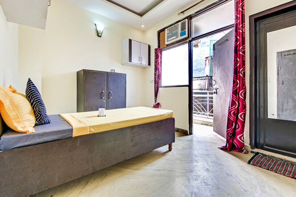 OYO LIFE DEL2051 Nirman Vihar Metro, Anand Vihar Delhi, Delhi