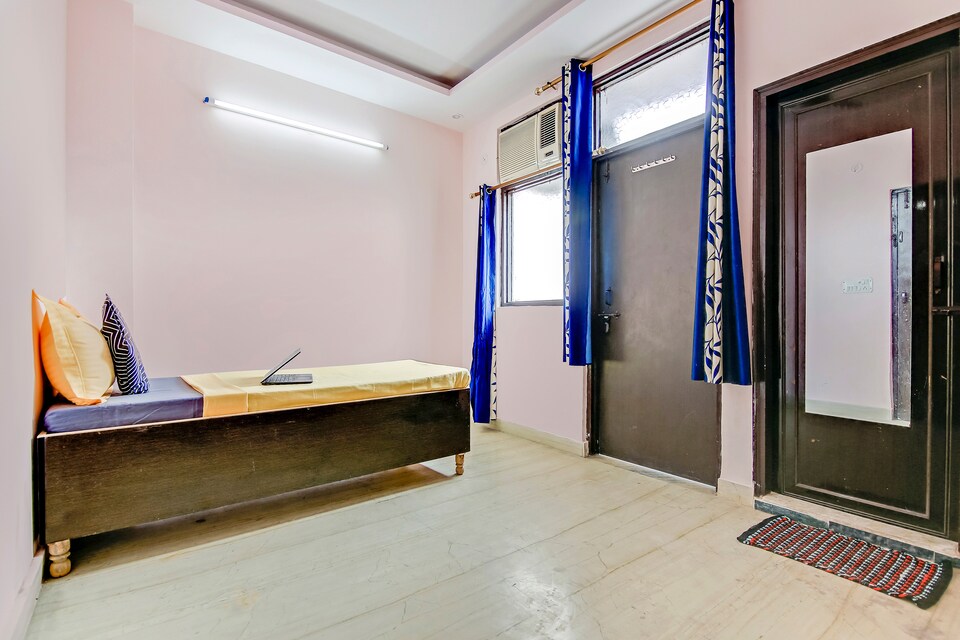 OYO LIFE DEL2051 Nirman Vihar Metro, Anand Vihar Delhi, Delhi