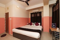Super Hotel O Prabha Palace Lodge