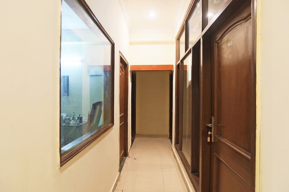 OYO Flagship 61172 D126, Huda 1 Gurgaon, Gurgaon