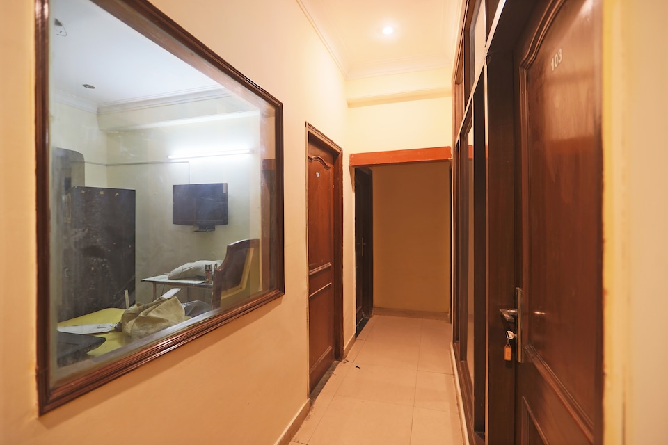 OYO Flagship 61172 D126, Huda 1 Gurgaon, Gurgaon