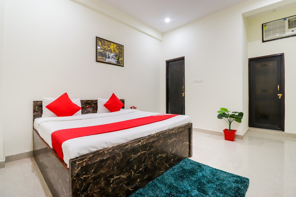 OYO 61176 Phenix Inn, Alambagh Lucknow, Lucknow