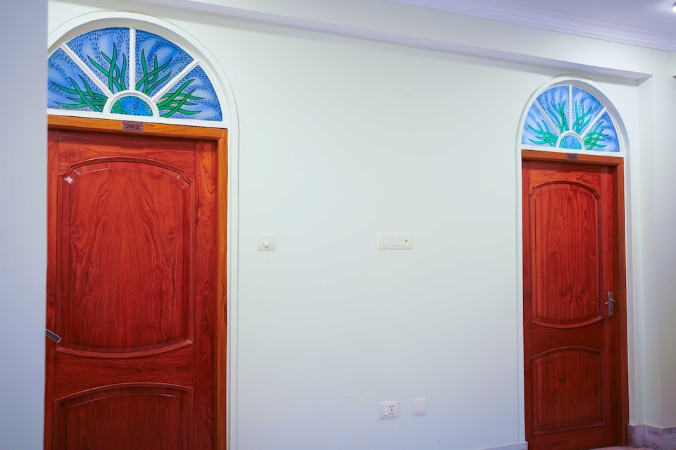 Hotel O Blue Diamond Hotel And Restaurant, hooghly, Kolkata