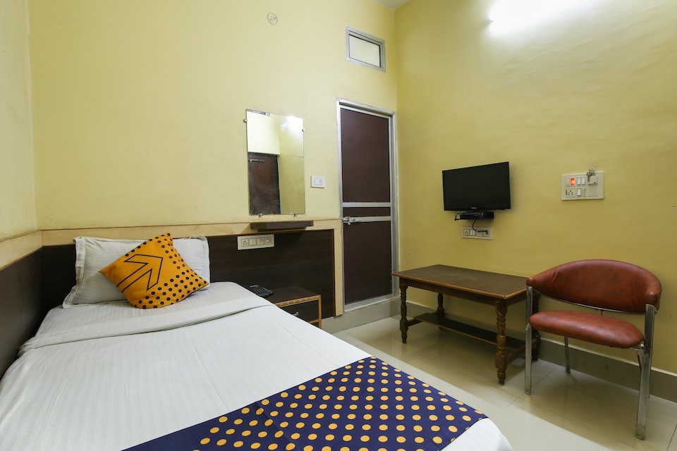 SPOT ON 61209 Hotel Manorma Palace, Saharsa, Saharsa