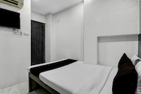 Hotel O Girish Park Metro Station Kolkata Formerly Babu Lal Soni Guest House