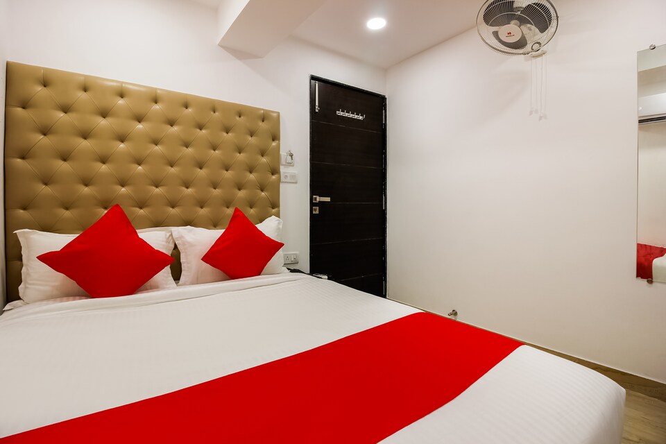 OYO 61225 Aqua Stay Inn, Secunderabad, Hyderabad