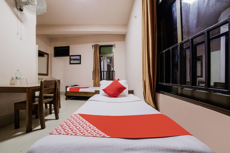 OYO Chief Guest House, Aizawl, Aizawl