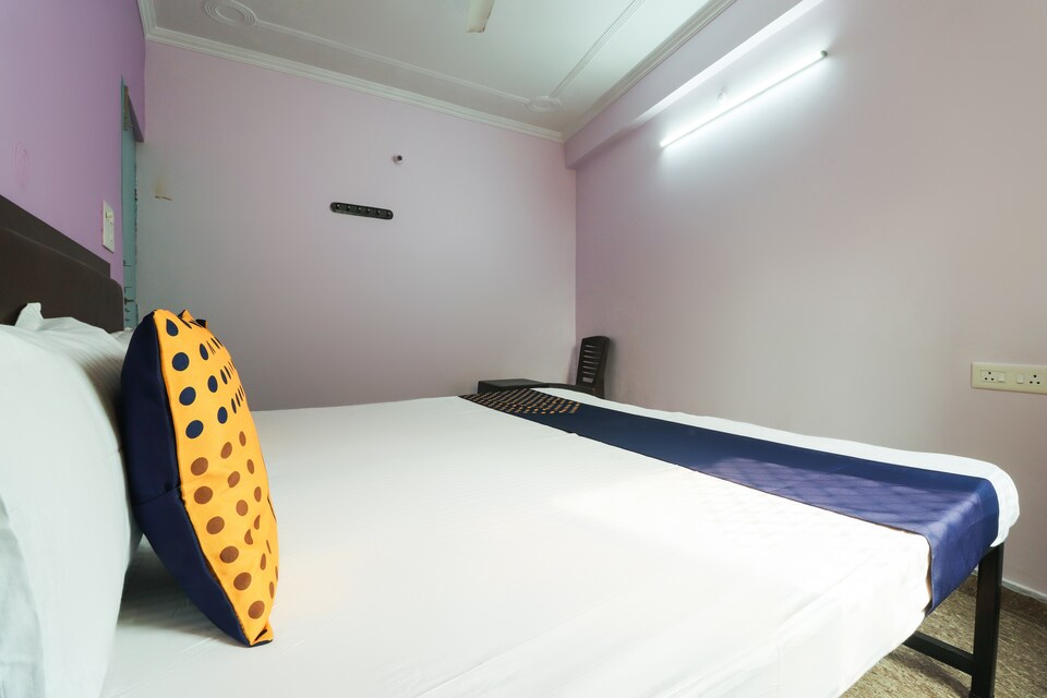 SPOT ON 61252 Gajanan Palace, Gomti Nagar Lucknow, Lucknow