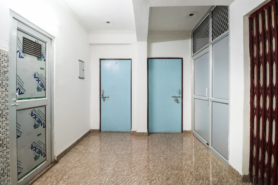 SPOT ON 61252 Gajanan Palace, Gomti Nagar Lucknow, Lucknow