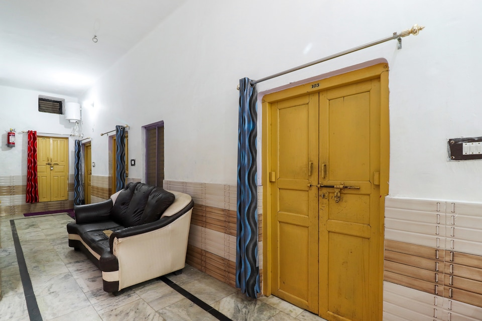 SPOT ON 61262 Bhagat Ji Guest House, Ayodhya, Ayodhya