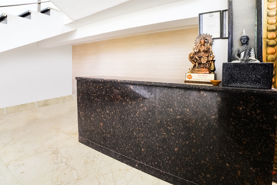 Capital O 61271 The Retreat , Vindhyachal Vindhyachal, मिर्जापुर