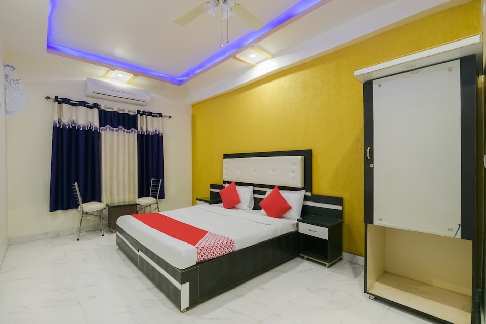 OYO 61276 G.B.Lawn & Rooms, Charbagh Lucknow, Lucknow