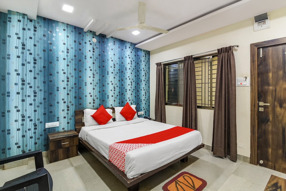 OYO 61282 Nageswari Lodge And Restaurant, Gulbarga, Gulbarga