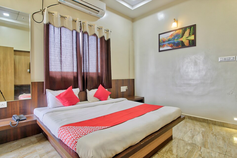 OYO 61311 Maharaja Agrasen Resort And Lodging, Chikhali, Buldhana