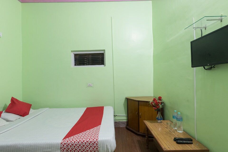 OYO 614 Subham Hotel, Dhangadhi, Dhangadhi