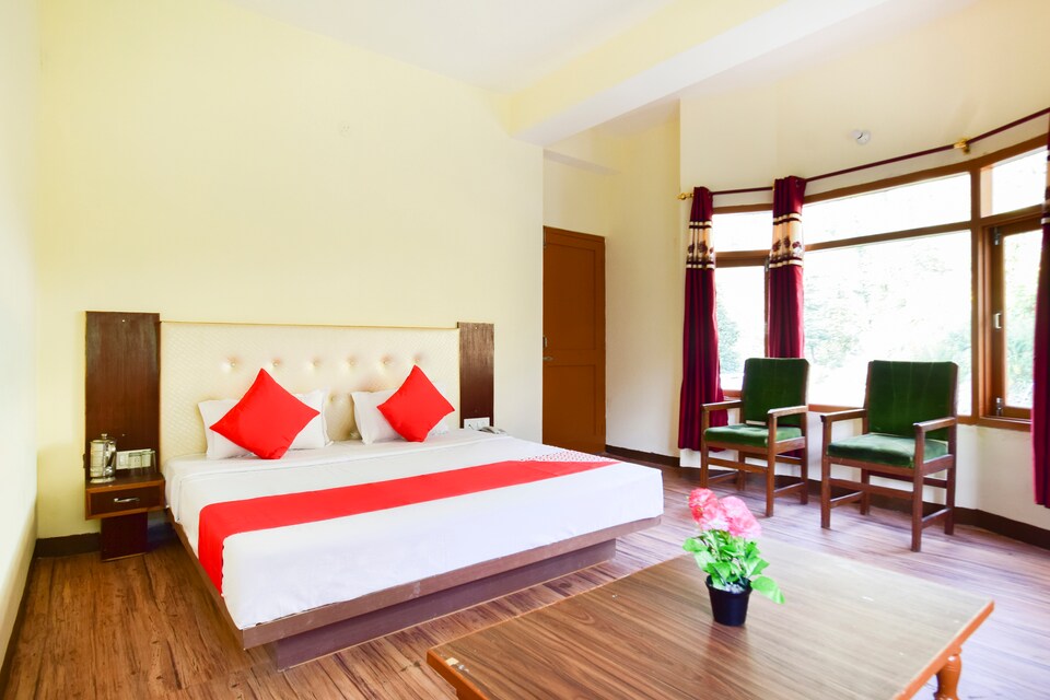 OYO 61365 Hassan Valley Retreat, Mashobra-Naldera, Shimla